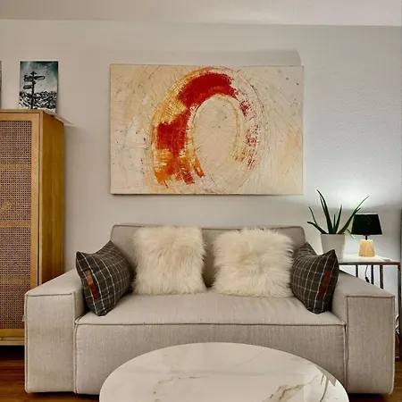 公寓 1-room - Newly Renovated And