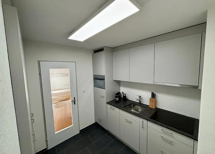 1-room - Newly Renovated And *