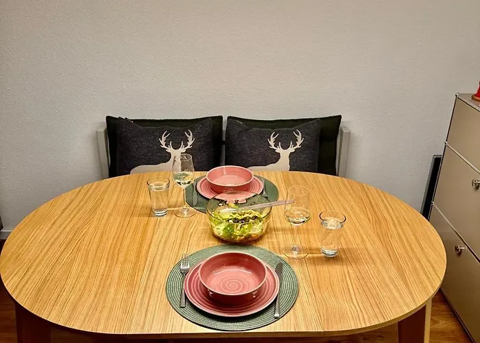 1-room - Newly Renovated And